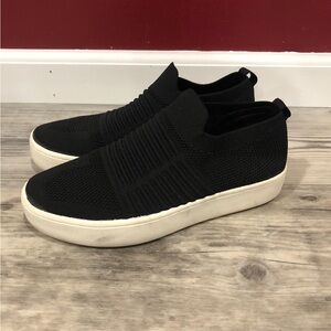 Dunes Black Ribbed Slip On Shoes
